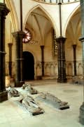 The nave, showing the effegies of medieval knights