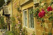 Typically lovely Cotswold cottages in Icomb