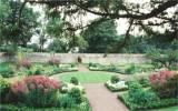 Aberglasney Gardens