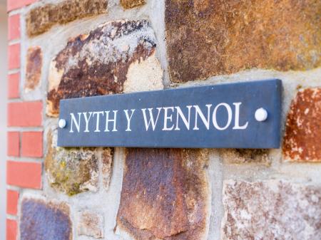 Lleyn Peninsula Self Catering cottage, Nyth Y Wennol, Abersoch, sleeps 4
