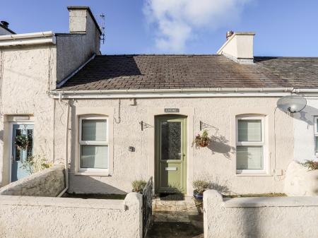 3 Tyn Giat, Amlwch, Gwynedd