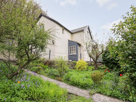 Myrtle Villa, Knighton, Powys