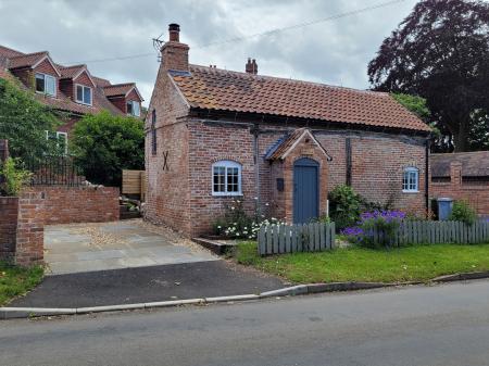 Auld Cottage, Norwell, Nottinghamshire