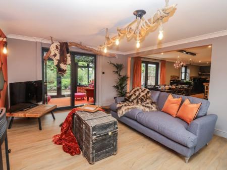Holly Farm, Brantham