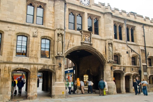 Lincoln Guildhall and Stonebow, Lincolnshire Travel Guide