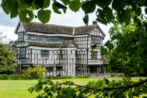 Elizabethan Houses In England